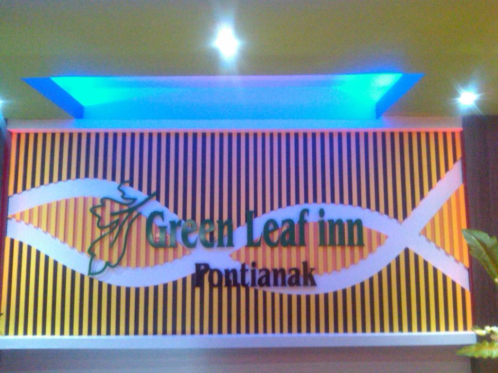 Green Leaf Inn Pontianak Exteriér fotografie