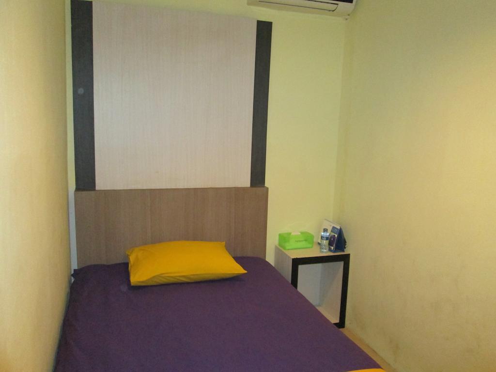 Green Leaf Inn Pontianak Pokoj fotografie